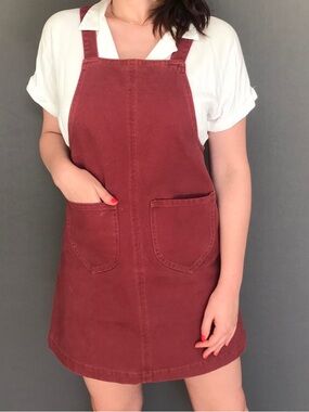 Frank and Oak red overall dress size XS with two front pockets.